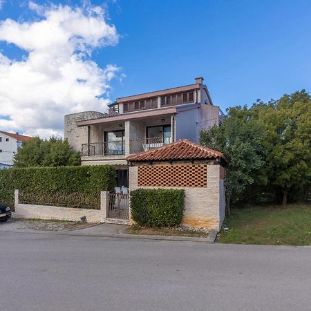 Nice Apartment In Jadranovo With Kitchen Kültér fotó